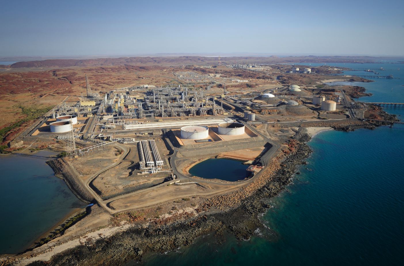 Gas: how Australia privatised the profits and socialised the losses