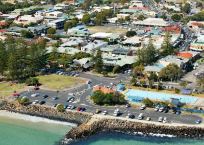 Byron Bay blue between “Airbnb mafia” and grassroots groups highlights costly housing crisis
