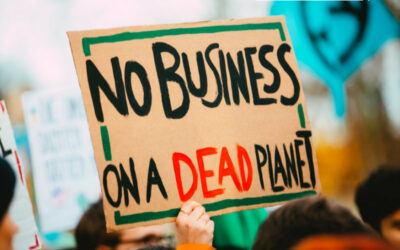 Report claims super funds are lying to their members on climate risk