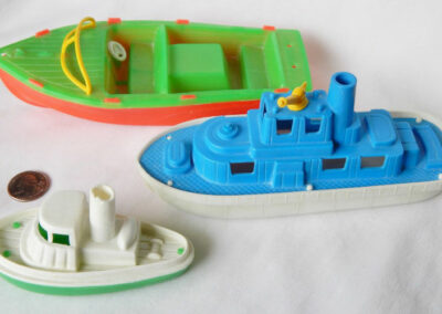 Subs, frigates and other vessels. Don’t drink the minister’s navy shipbuilding Koolaid