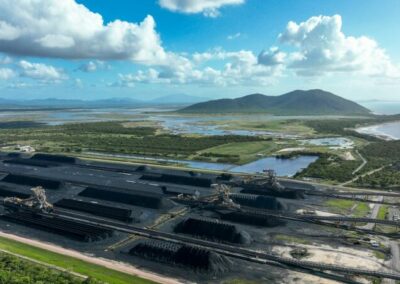 Give, and thou shalt receive. Million dollar links between donors and environmental approvals