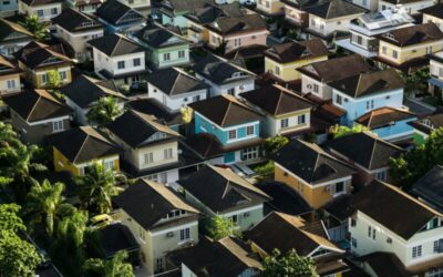 Mortgage nation. Australian retirees owe record amounts to the Big Four banks.