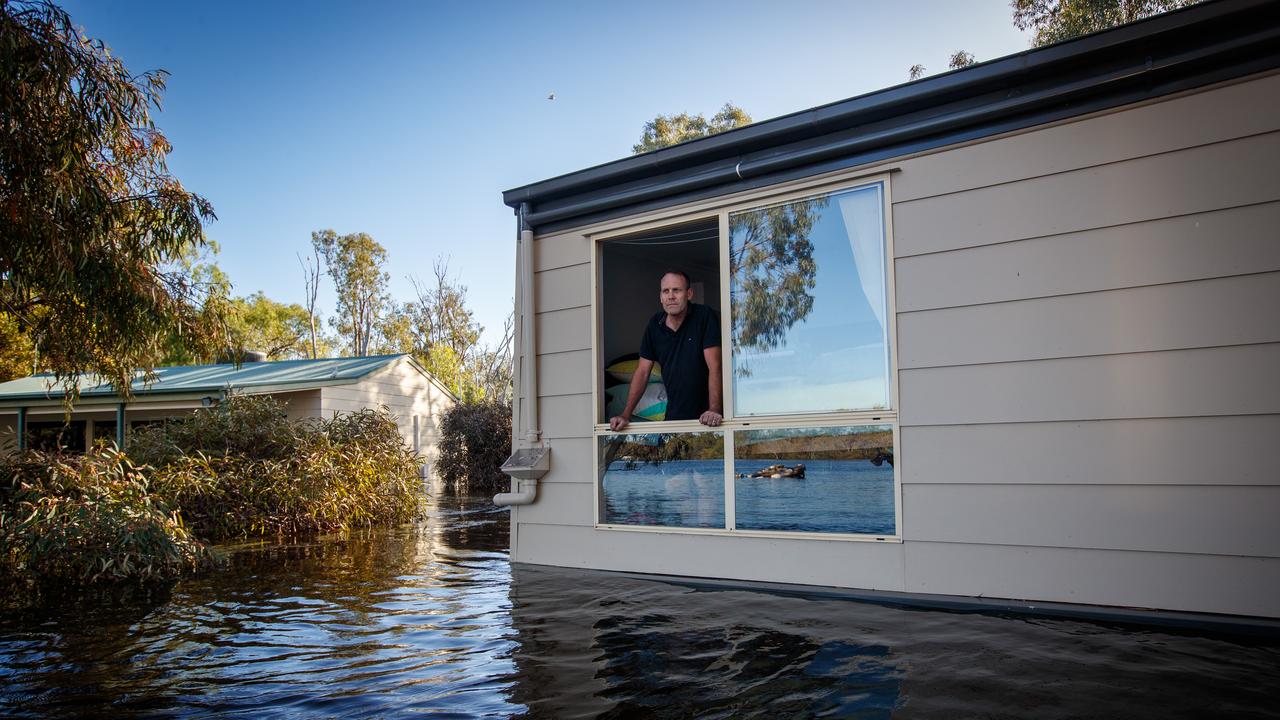 Floods at Scott's Creek, Morgan, South Australia