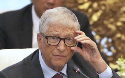 Gates urges climate fight focus shift to cut suffering