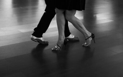 Albo’s super dance: one step forward, one backward, one to the side