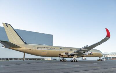 Glimpse of Qantas long-haul jet to New York and London