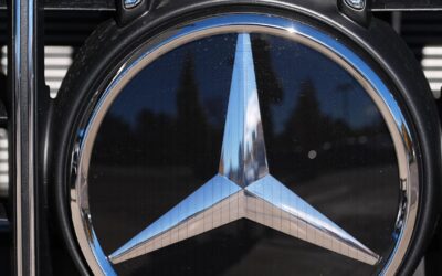 Mercedes-Benz to pay up to settle emissions scandal