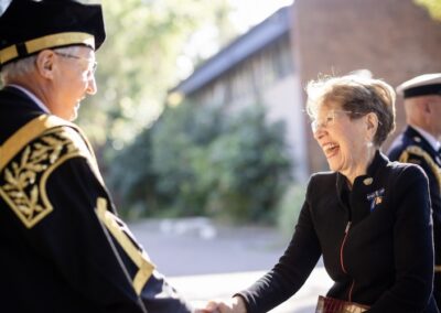 ICAC investigating University of Wollongong as chancellor grilled at Inquiry