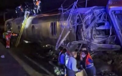 Death toll soars after high-speed train crash in Spain