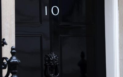 Keir Starmer fighting for survival after top aide quits