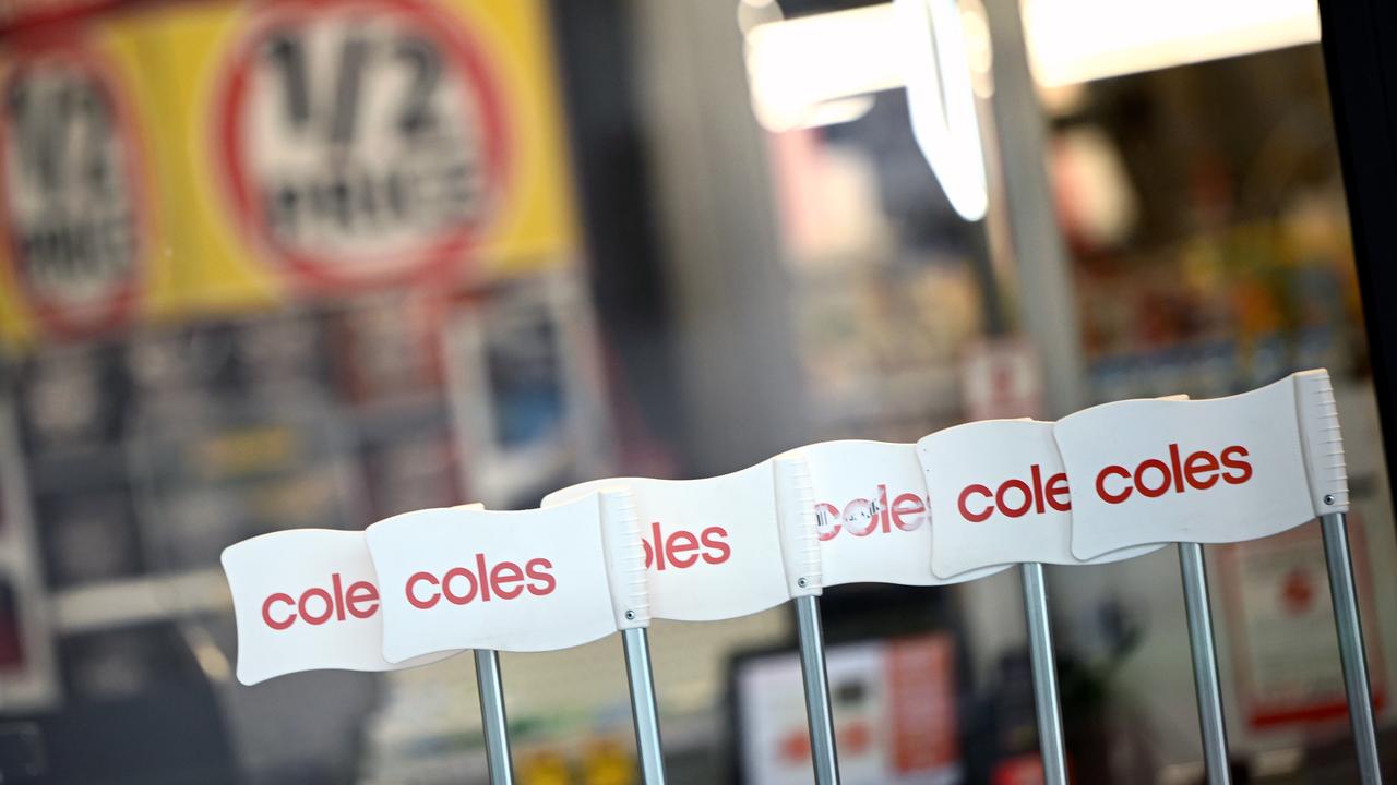 Coles and Liquorland signage