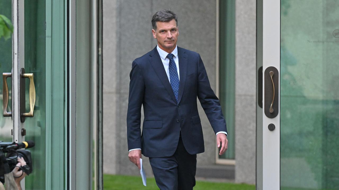 Angus Taylor announces his resignation from the Liberal front bench