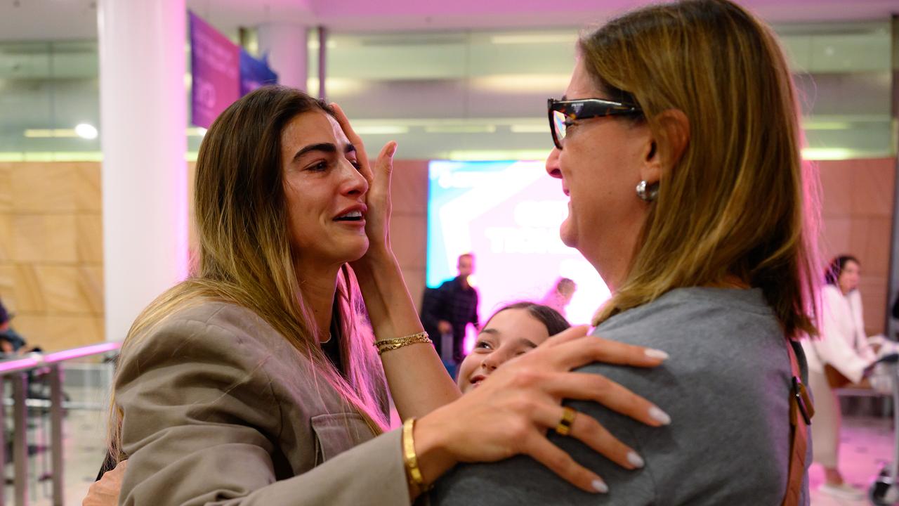 Sydney airport arrivals