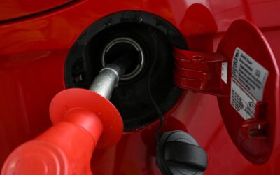 Aussie shares dive as Trump and Tehran trade threats