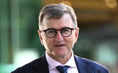 Lawyer charged with cleaning up embattled CFMEU quits