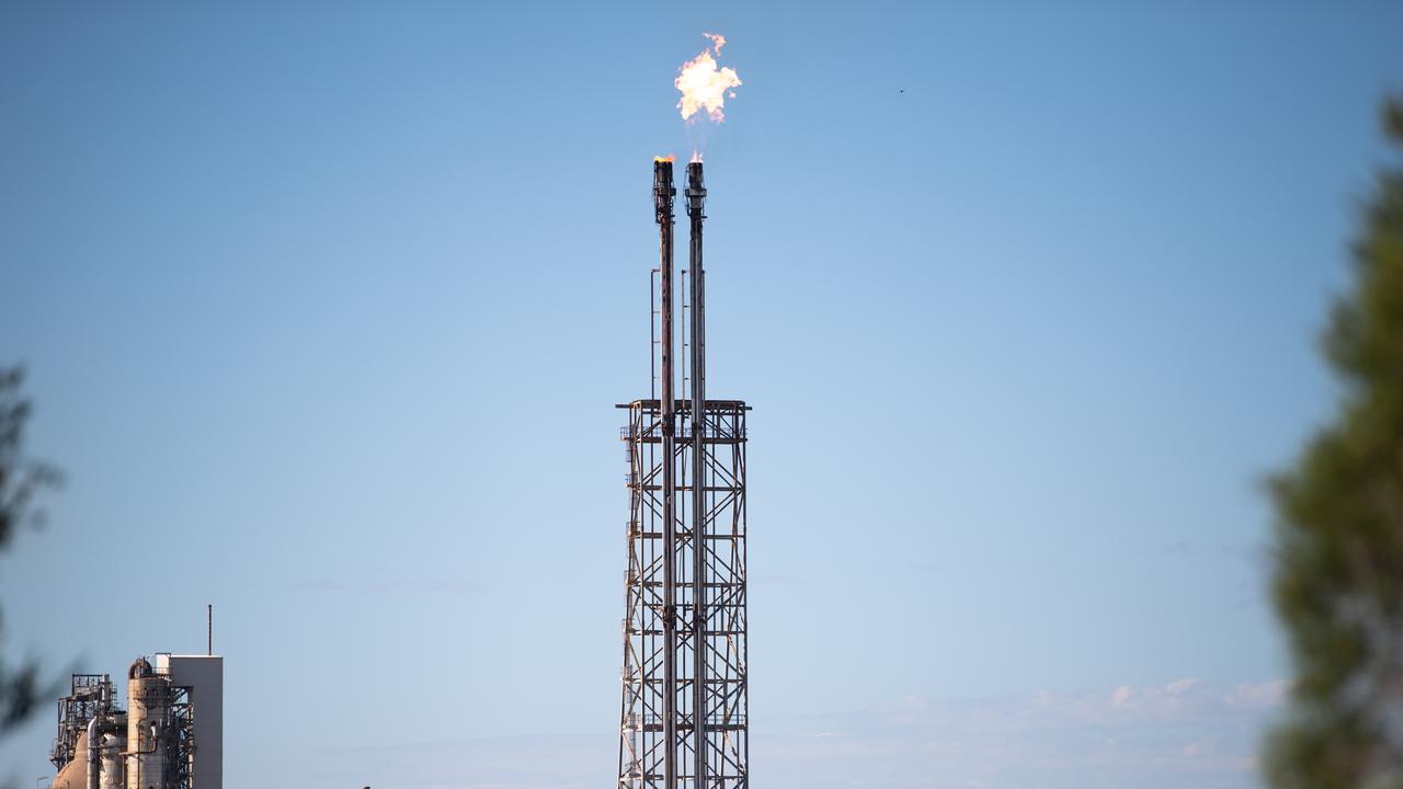 Oil refinery