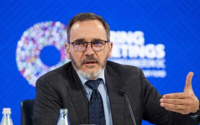 IMF cuts outlook, warns of potential global recession