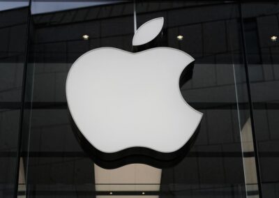 Apple beats earnings estimates with iPhone momentum