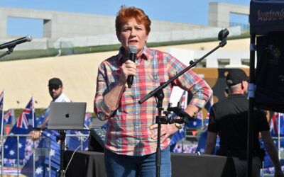 One Nation seeks audit over ‘fire the liar’ fundraiser