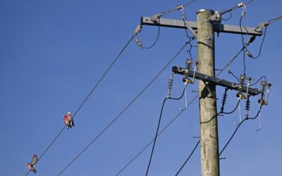 Premier threatens to name and shame energy retailers