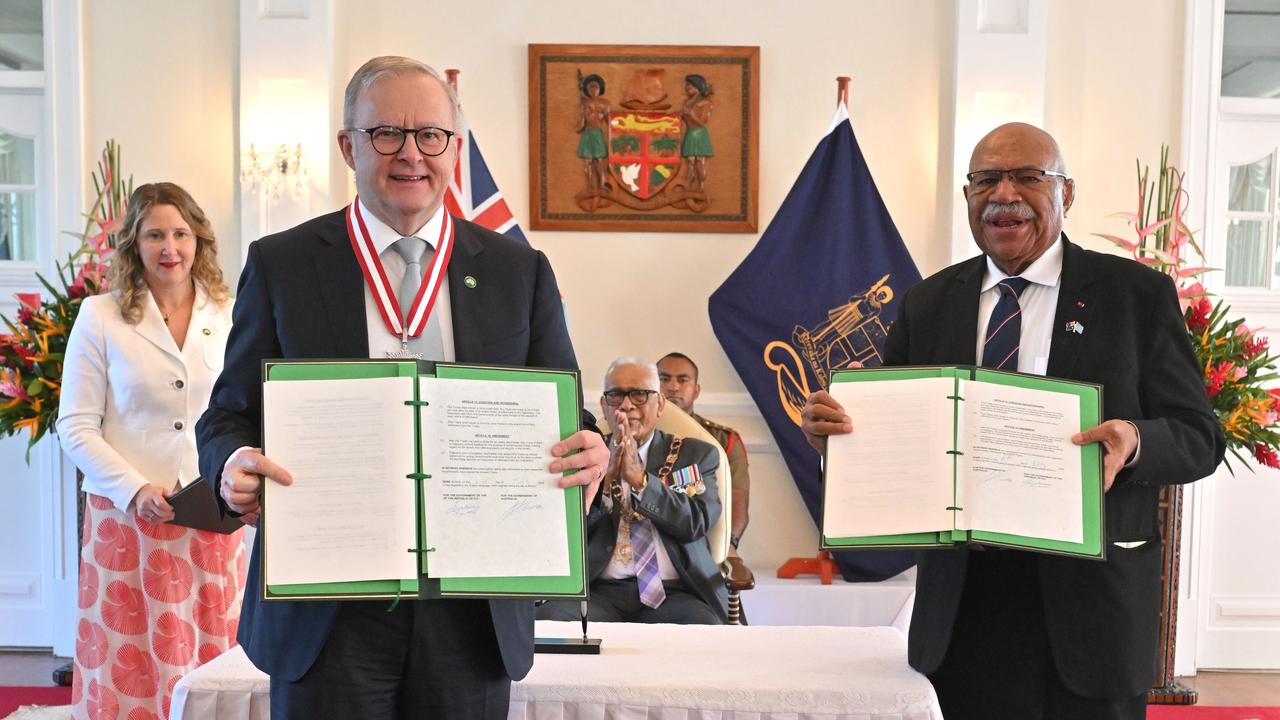 Anthony Albanese and Sitiveni Rabuka