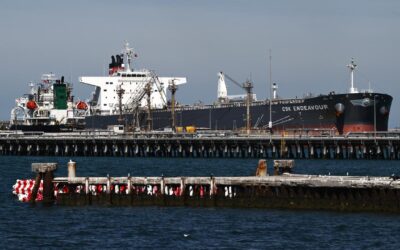 Aussie shares slump as Trump threatens Hormuz toll
